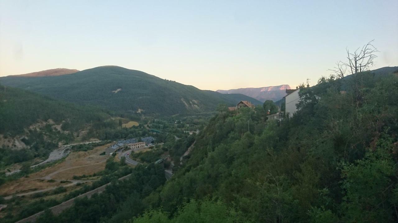 הוילה קסטילו דה חאקה Casa Melitona מראה חיצוני תמונה